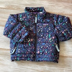 Patagonia Down Sweater- beautiful print, EUC